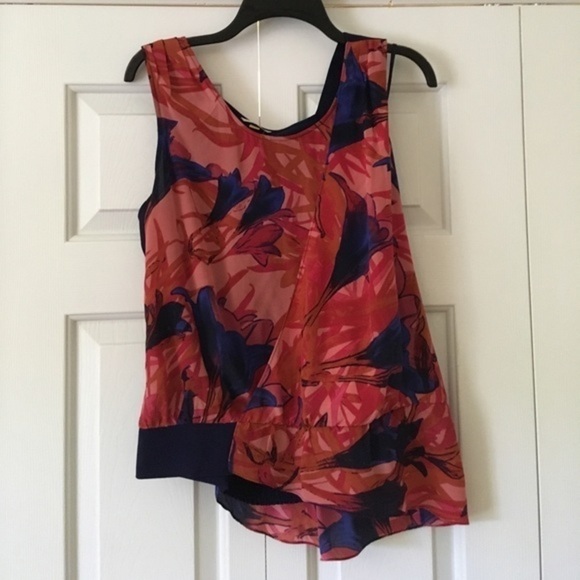 Anthropologie layered top chiffon Asymmetrical 10​ - Picture 4 of 8